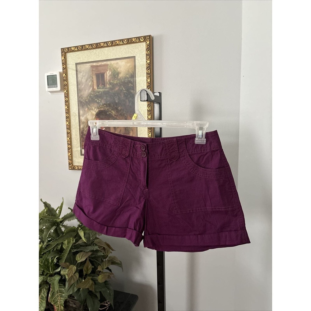 New York and Company Womens Burgundy Mid Rise Chino Shorts Size 4